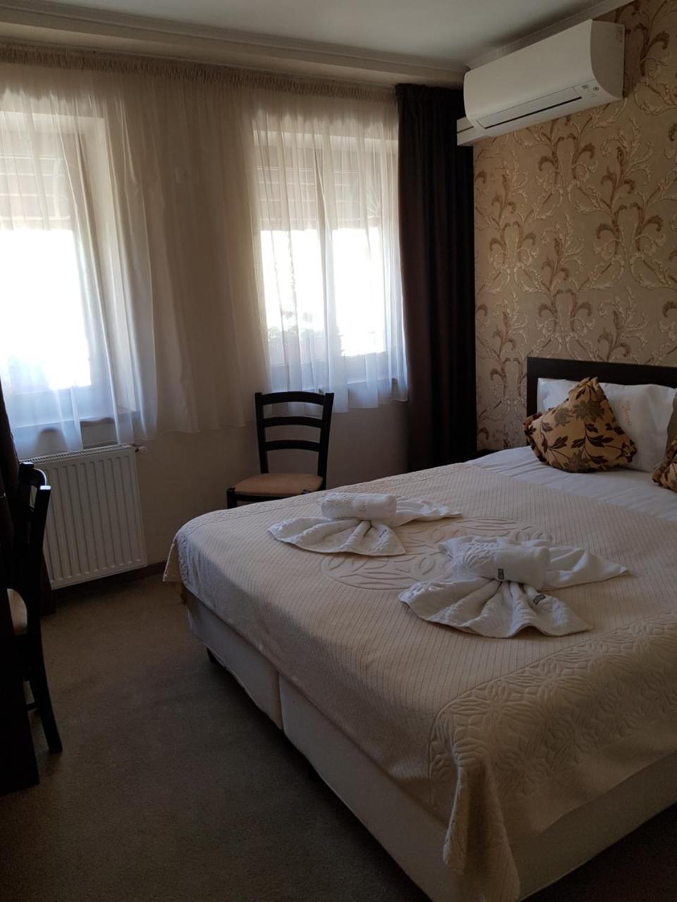 Villa Anticus (Adults Only) Köstence Dış mekan fotoğraf